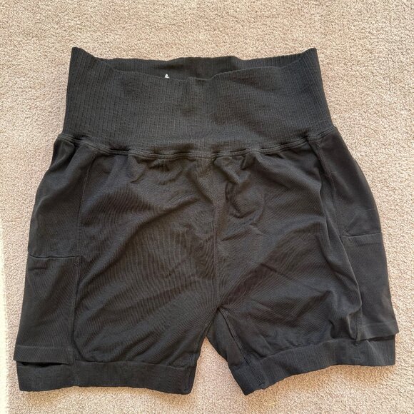 NEW - FREE PEOPLE MOVEMENT - GOOD KARMA TENNIS SHORT - BLACK NWOT - Picture 1 of 5